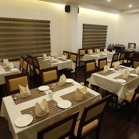 Brownstar Boutique Hotel Chennai Bagian luar foto
