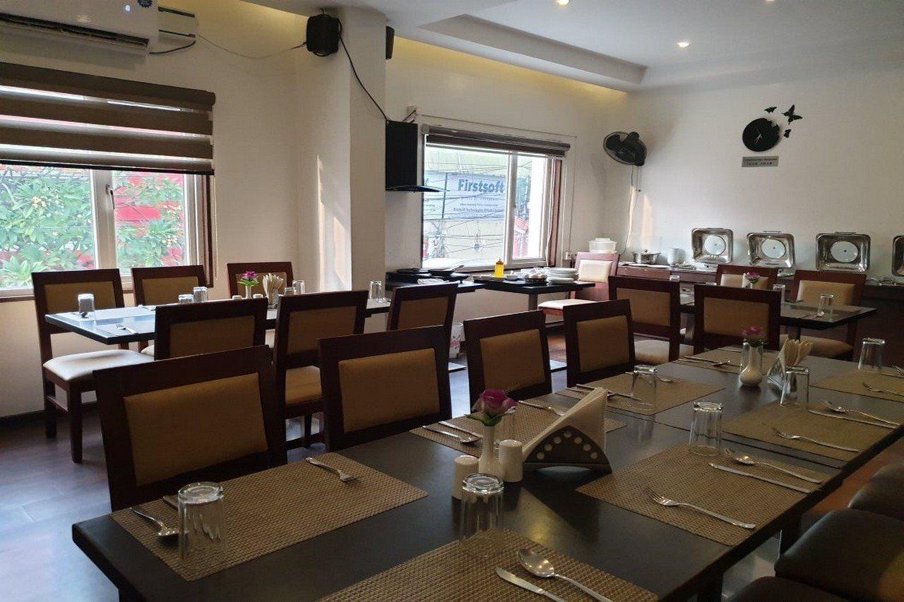 Brownstar Boutique Hotel Chennai Bagian luar foto