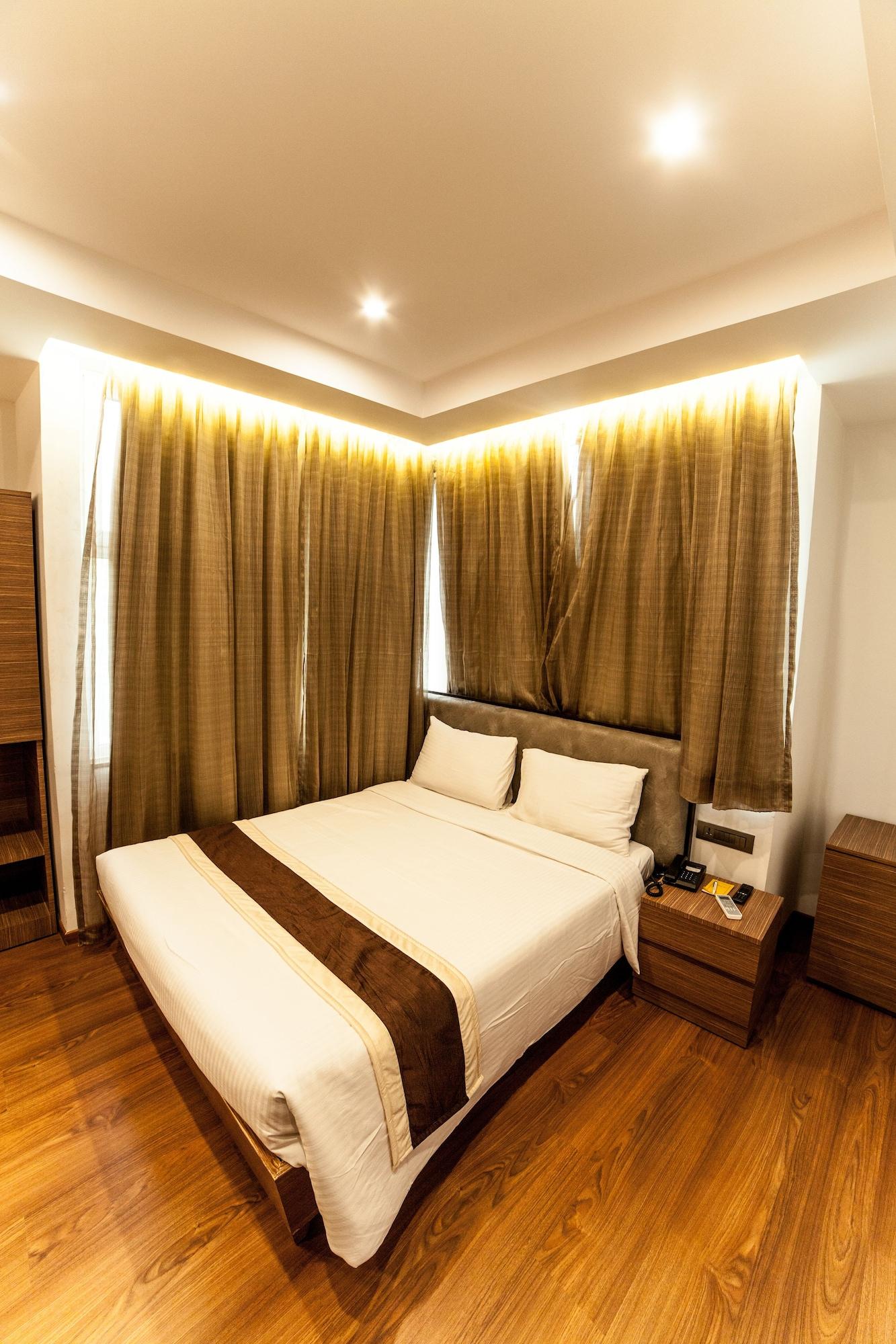 Brownstar Boutique Hotel Chennai Bagian luar foto