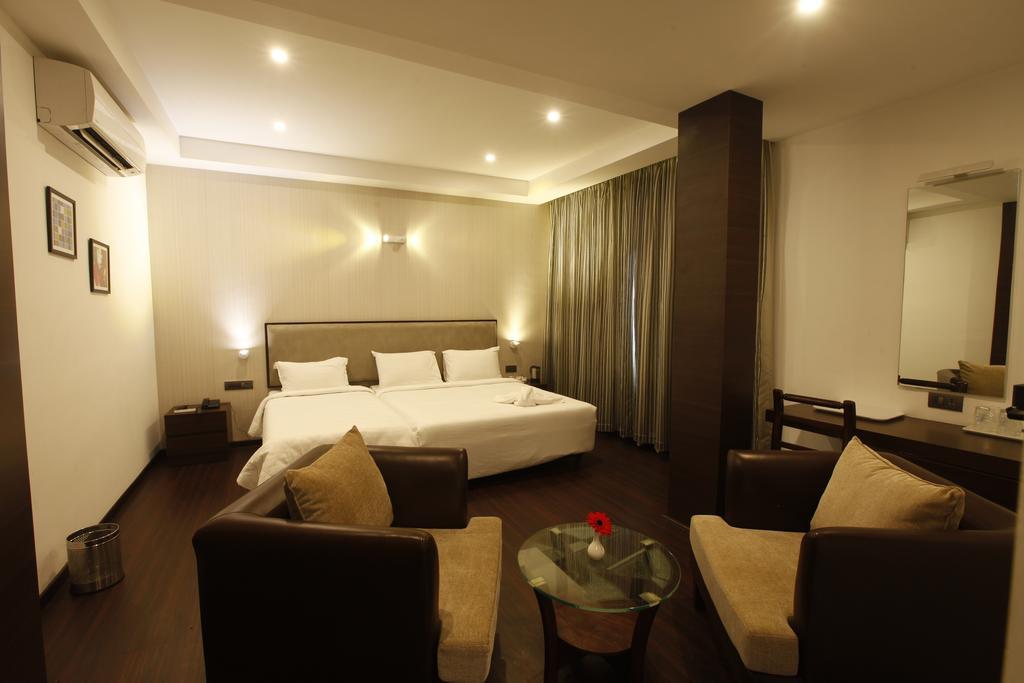 Brownstar Boutique Hotel Chennai Ruang foto